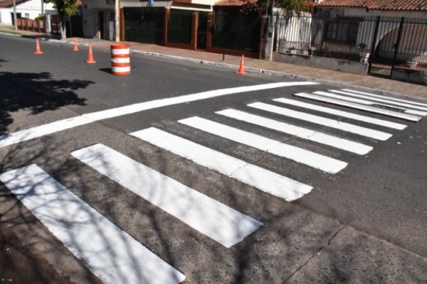 Cortan varias calles céntricas por trabajos de socavamiento