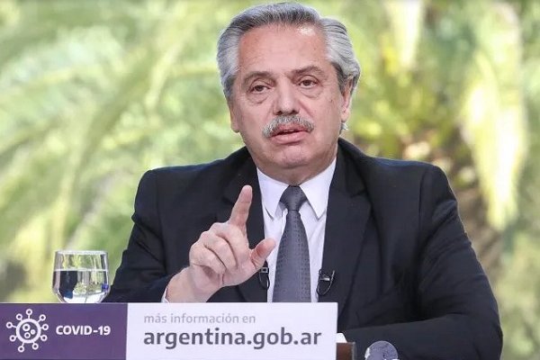 Alberto Fernández advirtió que la gente se relajó equivocadamente en el peor momento