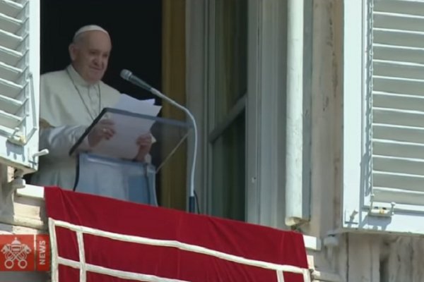 El Papa destaca la gran conquista de la Asunción de María al Cielo