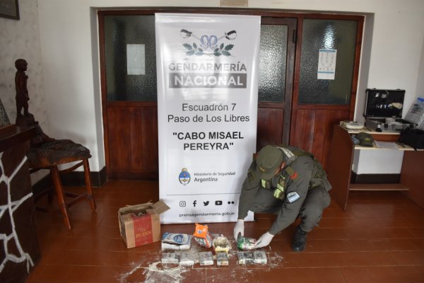 Detuvieron a una banda que traficaba droga en harina, leche y yerba