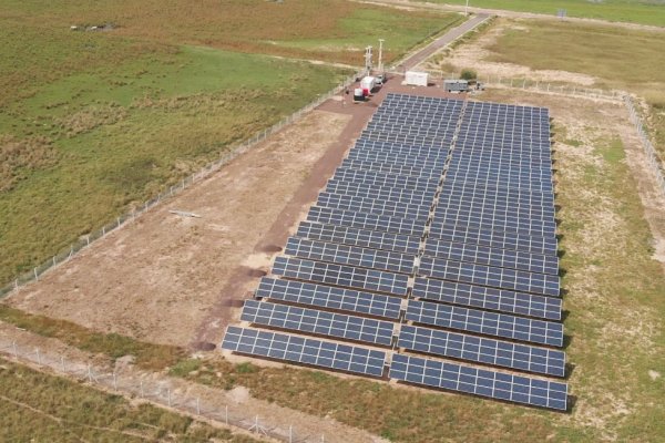 Inauguraron la primera Central de Energía Solar de la provincia