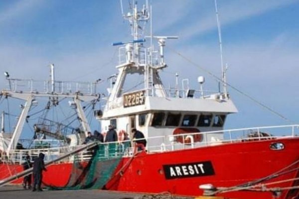 Puerto Deseado: Hay 15 correntinos en el barco pesquero infectado de Coronavirus
