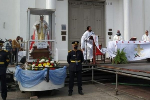 Emotiva celebración por el día de San Luis Rey: Somos una familia peregrina