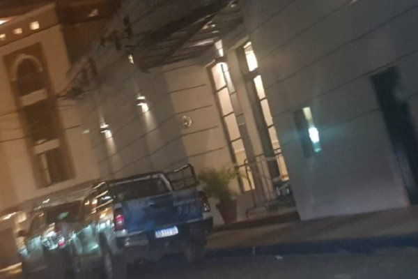 Corrientes: Aíslan otro edificio céntrico por un caso de Covid