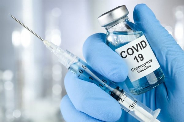 Coronavirus: La vacuna de Oxford estará lista en abril