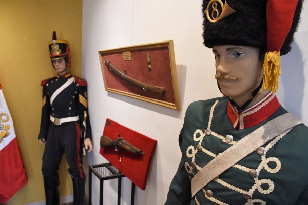 Habilitaron la muestra en homenaje al Libertador de América en la Sala Adolfo Mors