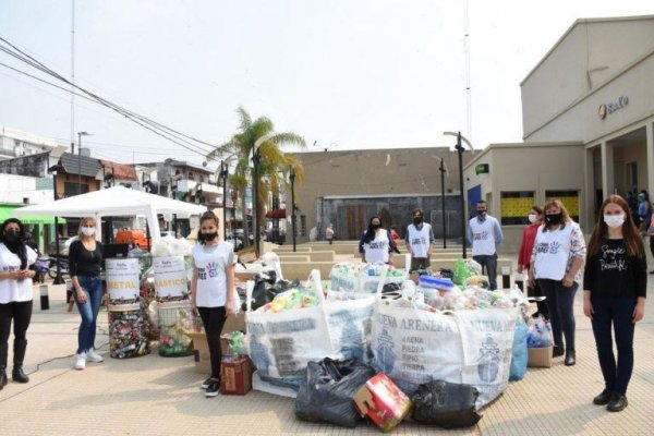 Se desarrolló una nueva jornada de Ecocanje en plazoleta 12 de septiembre