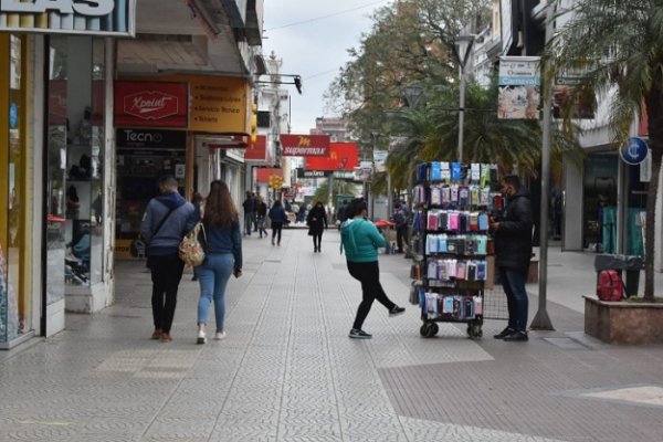 Comerciantes aconsejan realizar compras en horas de la siesta