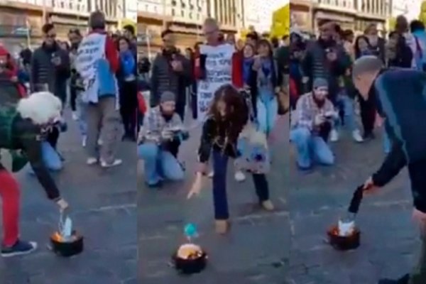 Repudio general contra la quema de barbijos en el Obelisco