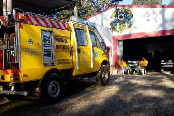 Destinan una autobomba para reforzar los combates contra incendios en la zona Centro