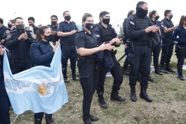 Las primeras reacciones de los policías bonaerenses tras el anuncio de Kicillof