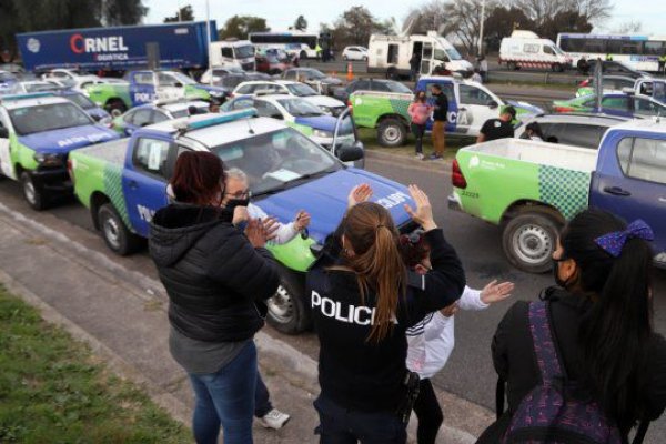 La Bonaerense levantó las protestas tras los anuncios de mejora salarial