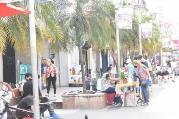 Peatonal Junín: Comercios podrían volver a sus horarios normales por la baja venta