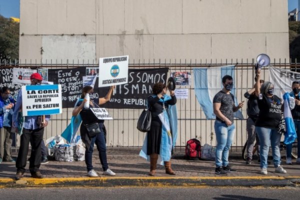 Otra marcha anticuarentena en distintos puntos del país