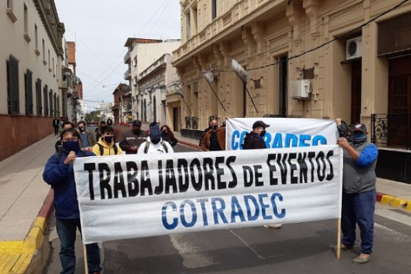 Trabajadores de eventos reclaman ayuda estatal frente a la pandemia