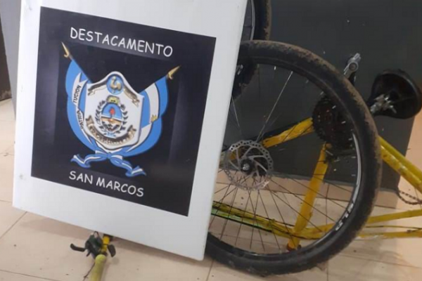 Robos de bicicletas: Una estaba siendo desarmada por un menor