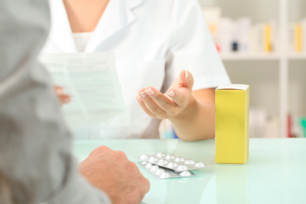 Farmacéuticos reconocen un aumento progresivo de precios