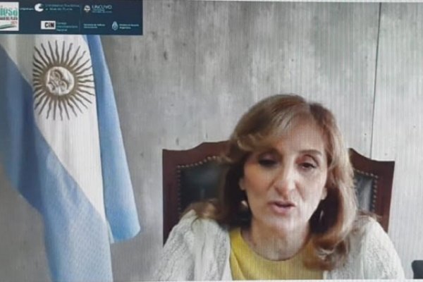 Veiravé planteó la necesidad de más igualdad  para las mujeres en ámbitos científicos y tecnológicos