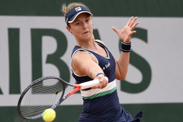 Podoroska avanzó a cuartos de final de Roland Garros