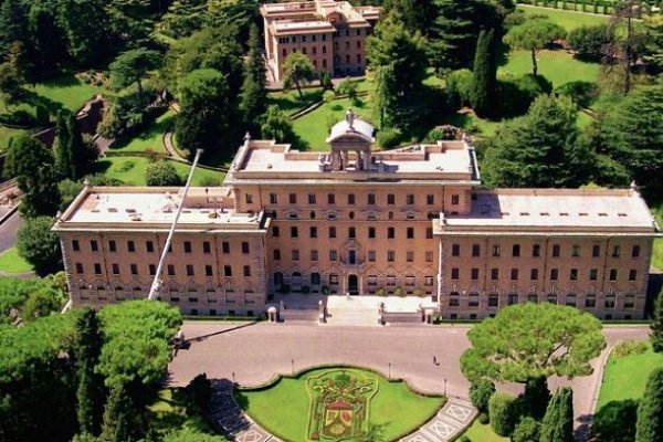 El Vaticano aumenta la vigilancia sobre actividades financieras en su territorio