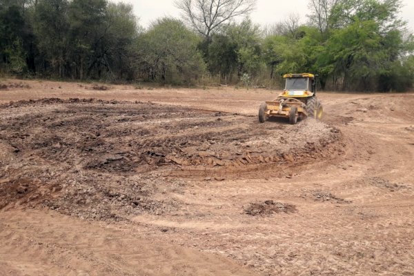 Construyen aguadas para mitigar la sequia en Parque Nacional Copo