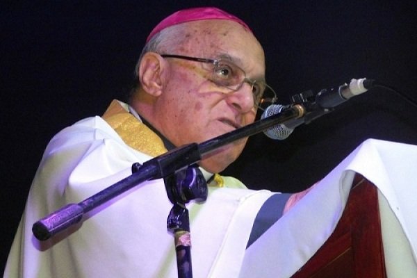 Monseñor Castagna: Evangelizar es restablecer relaciones con Dios