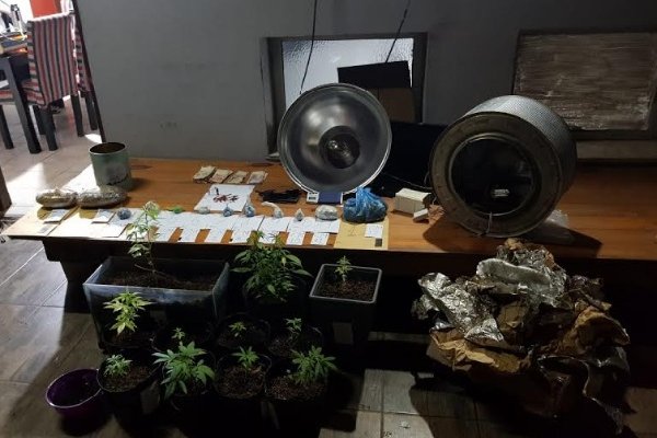 Allanamiento en Virasoro: Incautan marihuana y detienen a un sujeto