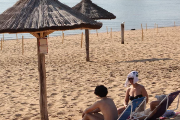 Playas: Evalúan permitir el ingreso al agua desde el próximo fin de semana