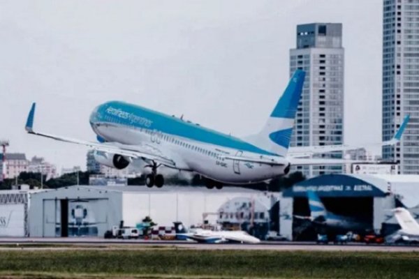 Aerolíneas vuelve a operar desde Corrientes