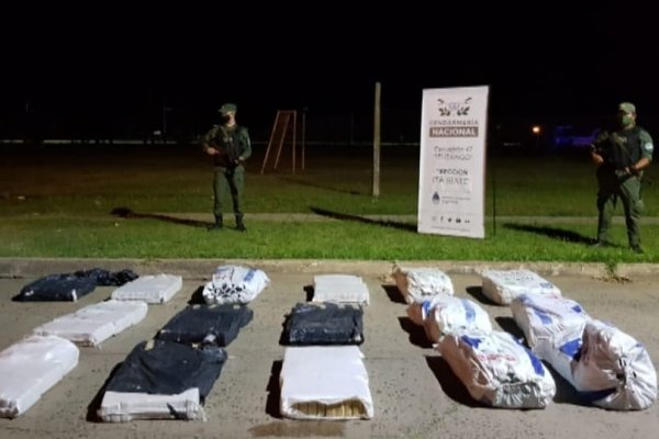 Gendarmería incautó 300 kilos de marihuana en Itá Ibaté