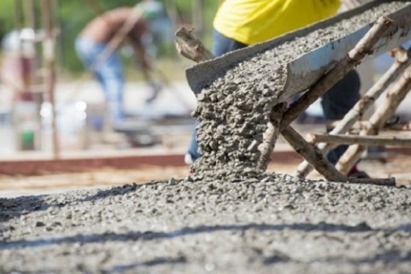 El consumo de cemento en Corrientes volvió a crecer: En septiembre el alza fue del 39,6%