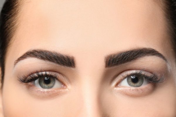 Microblading: la técnica para tener las mejores cejas