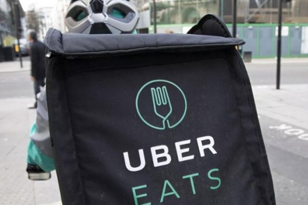 Uber retira de la Argentina su servicio de delivery de comidas