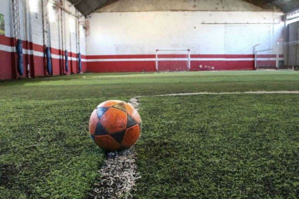 Santa Lucía pedirá que habiliten el fútbol, básquet y vóley