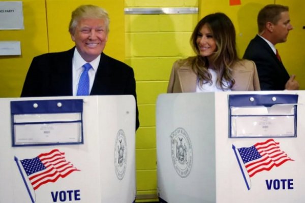 Donald Trump vota hoy en Florida, diez días antes de las elecciones en Estados Unidos