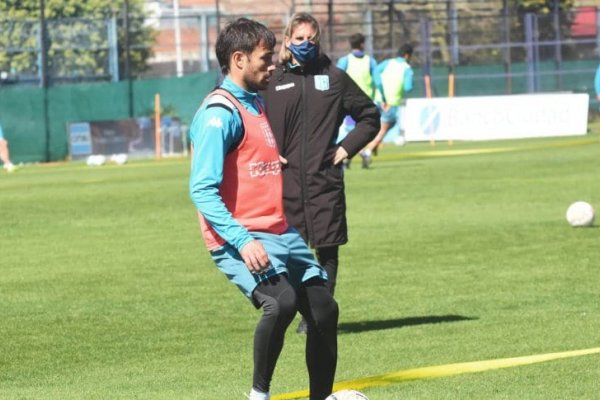 Preocupación en Racing: Darío Cvitanich abandonó el entrenamiento por lesión