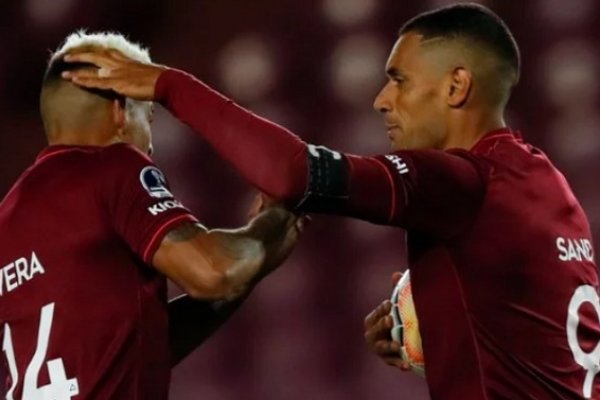Espectacular triunfo de Lanús, con 2 goles de Sand