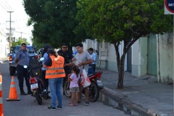 Desocupación: 854 aspirantes para 5 cargos en la municipalidad de Goya