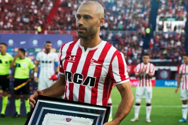 Javier Mascherano lanza su academia dedicada al fútbol formativo