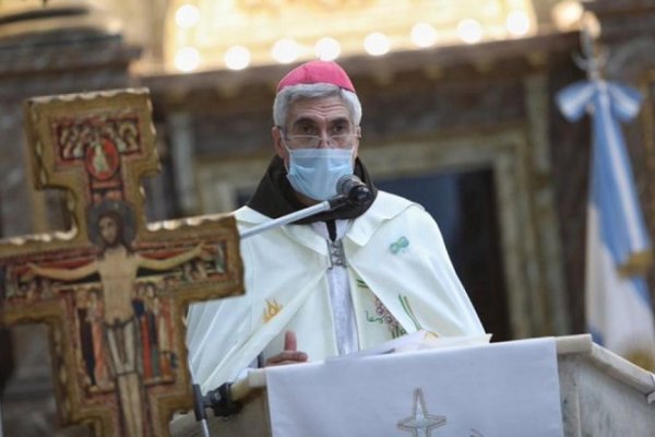 Covid-19: El Obispo Auxiliar de Corrientes está aislado por prevención