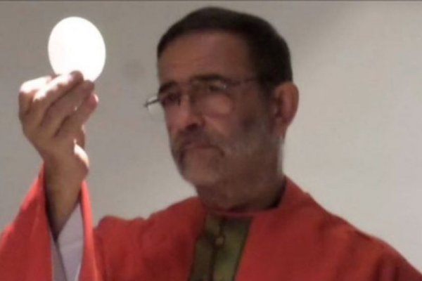 Pidieron que cura procesado por abuso cumpla arresto domiciliario