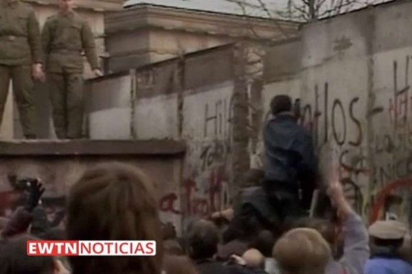 31 años de la caída del Muro de Berlín: Así se reconstruyó la Iglesia perseguida