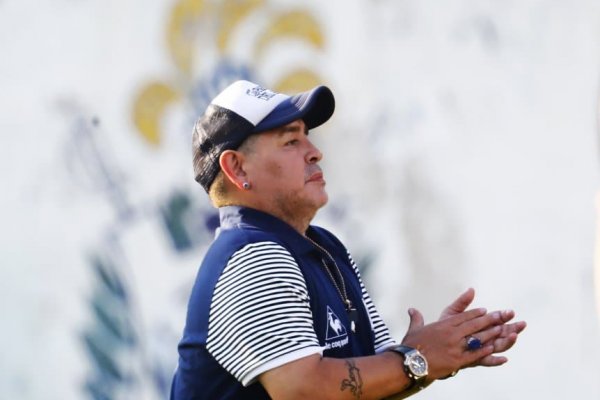 Maradona continuará su rehabilitación en Nordelta: qué chances hay de que siga en Gimnasia