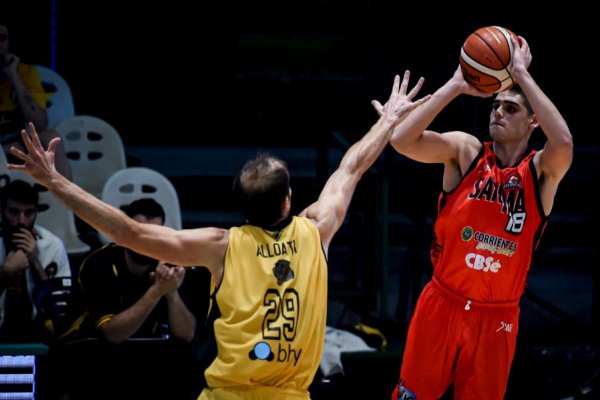 San Martín derrotó 82-76 a Libertad y continúa líder invicto