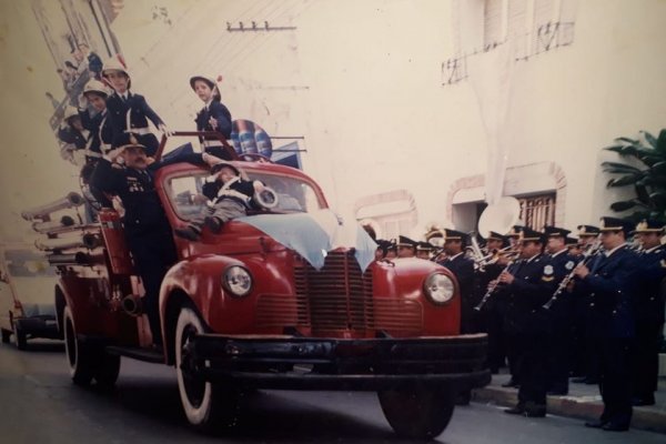 Bomberos de la Policía de Corrientes celebran 84 años de servicio