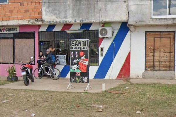 Dos motochorros asaltaron una barbería