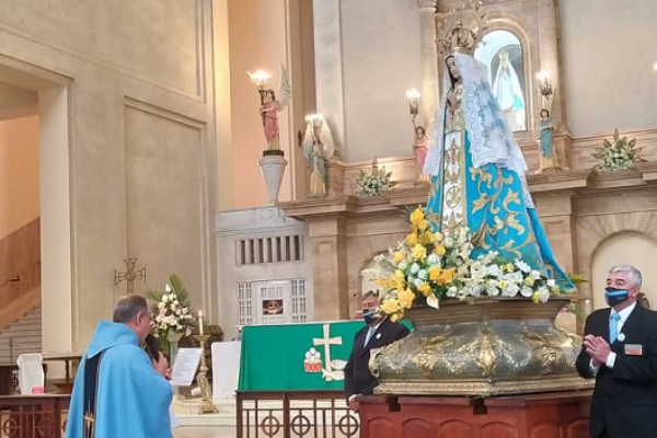 Fiesta mensual y renovación de la consagración a la Virgen