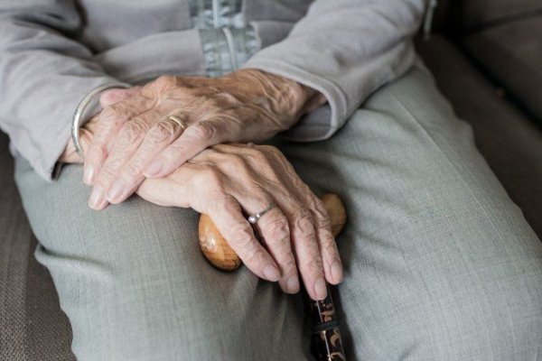 Asaltaron violentamente a una pareja de ancianos en Corrientes