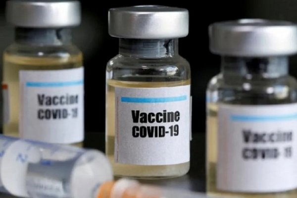 La vacuna contra el coronavirus de Oxford logró un 99% de inmunidad en adultos mayores