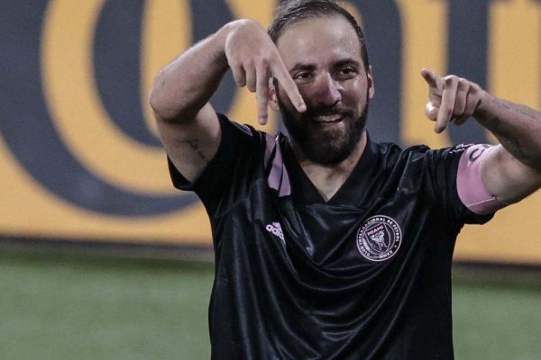 Pipita Higuaín, su hermano Federico y Leandro González Pirez: positivos de Covid-19 en Miami